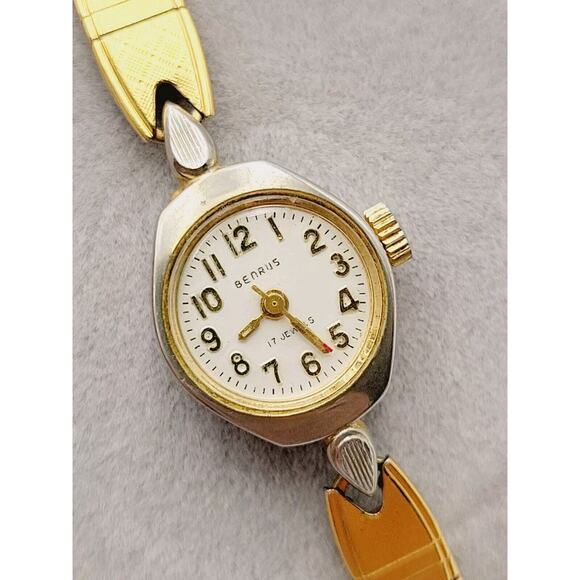 Vtg Benrus Art Deco Style Ladies 17 Jewels Gold Tone Running Manual Wind Watch - Picture 1 of 16